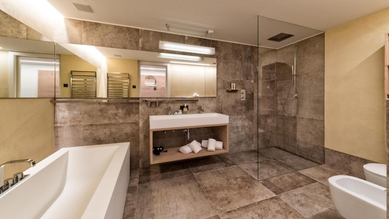 Hotel Suiteseven 4*