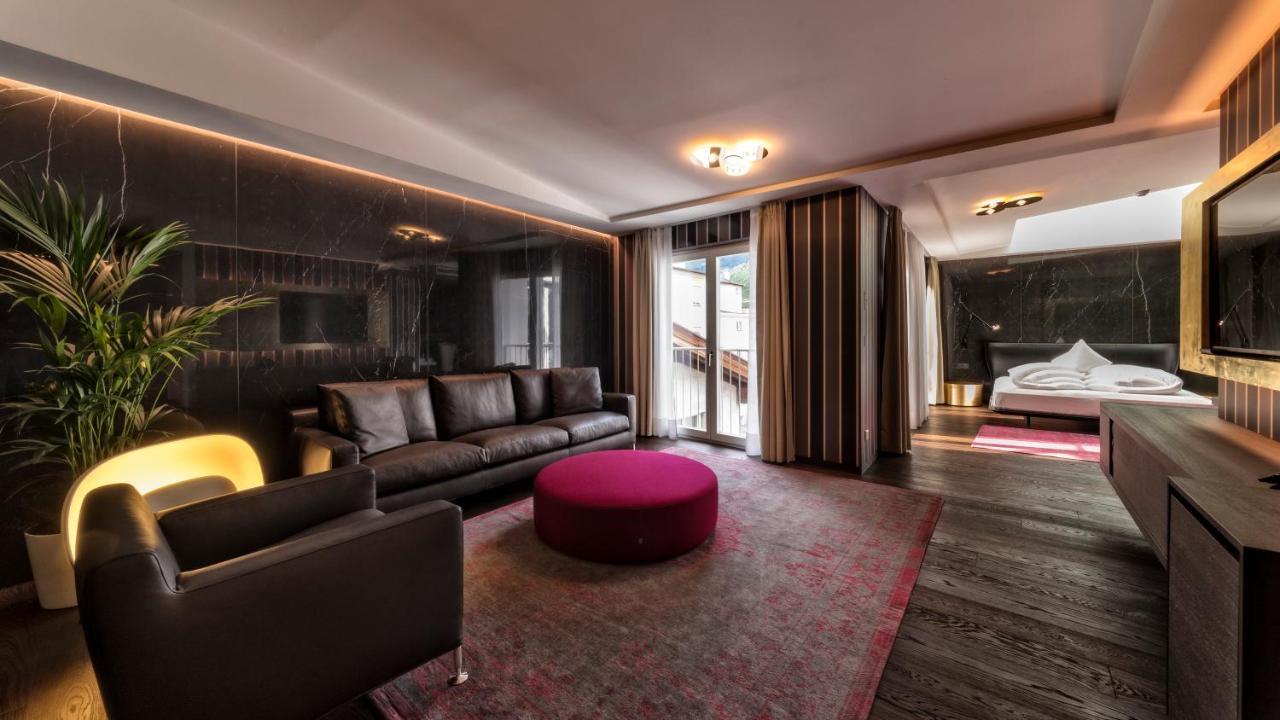 Hotel Suiteseven 4*