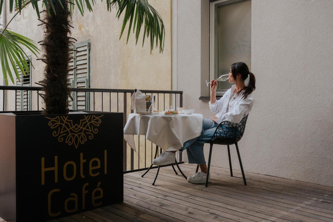 Suiteseven Hotel 4*